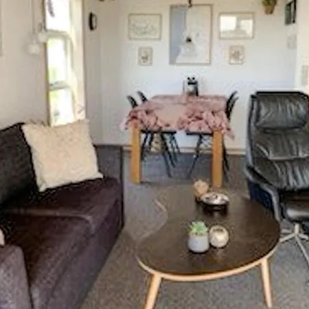 Semesterbostad 3 Person In *